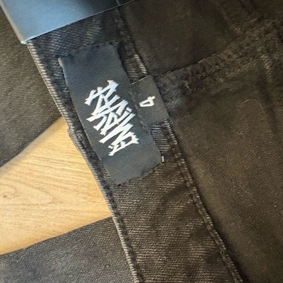 NWT Empyre flared high waisted jeans - Picture 3 of 8